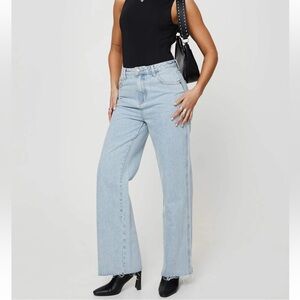 Princess Polly Arlington Straight Leg Denim Jeans Light Wash Size 2